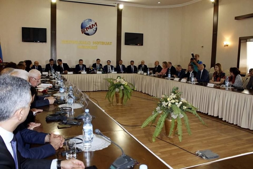 Bakıda “Ermənistanın regional təhdidi” mövzusunda forum keçirildi - FOTOLAR