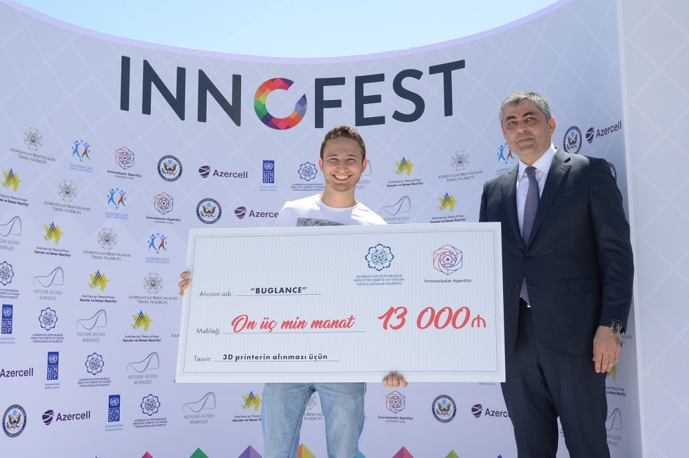 Heydər Əliyev Mərkəzinin parkında “İnnoFest Village” təşkil edilib - FOTO