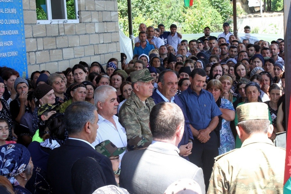 Şəhid Aqil Omarovun medalı oğluna verildi - FOTOLAR