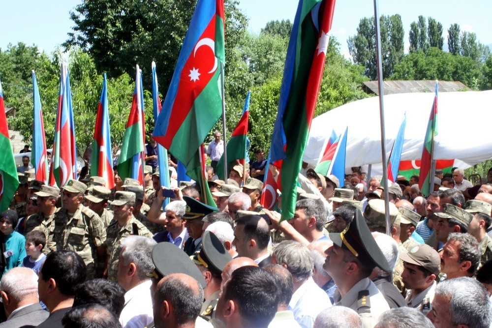 Şəhid Aqil Omarovun medalı oğluna verildi - FOTOLAR