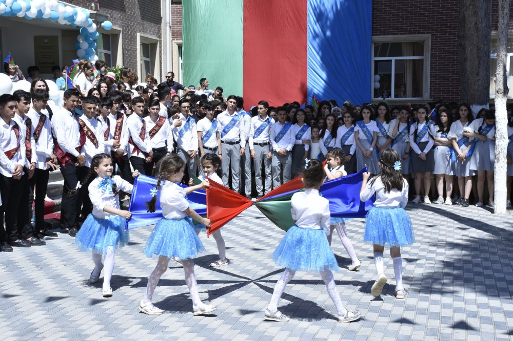 Abşeron məktəblərində “Son Zəng” günü qeyd edildi - Fotolar