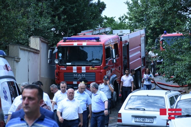 Kəmaləddin Heydərov da yanğın baş verən ərazidə - FOTOLAR