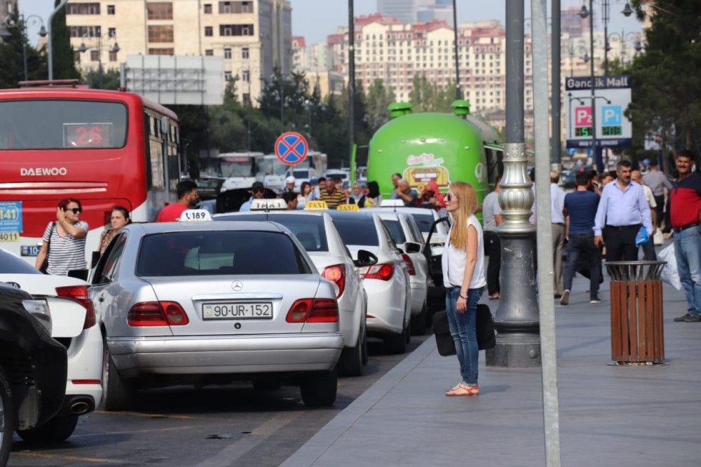 Polis jurnalistlərlə birgə gücləndirilmiş əməliyyat tədbirlərinə başladı - FOTO