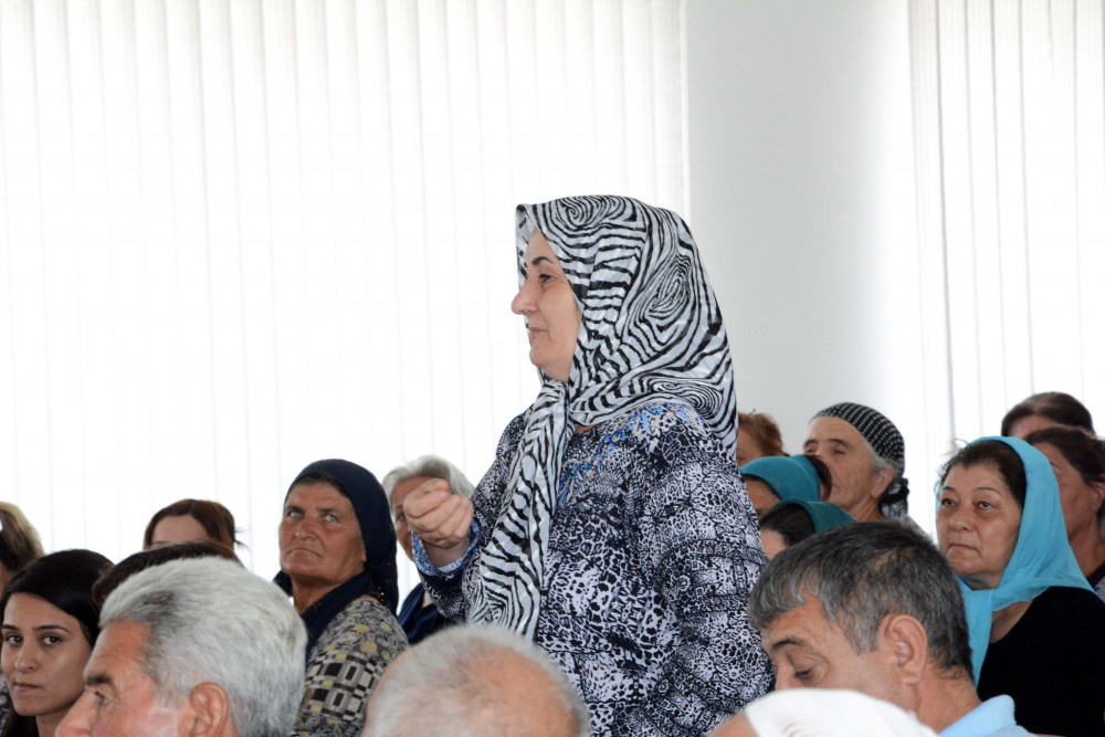 Süleyman Mikayılovun Qızıldaşda sakinlərlə görüşdü - FOTO