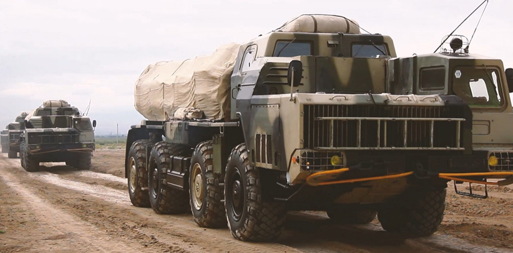 Azərbaycan bu tanklarla təlimlərə başladı - FOTOLAR