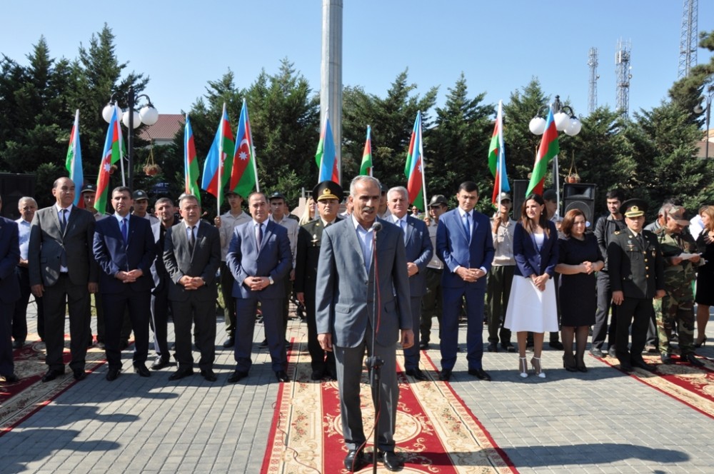 Çağırışçılar ordu sıralarına yola düşdülər - FOTOLAR