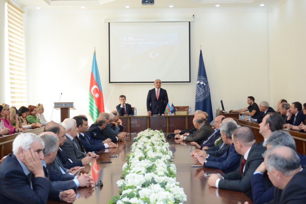 UNEC-də Dövlət Müstəqilliyi Günü qeyd olundu - FOTO