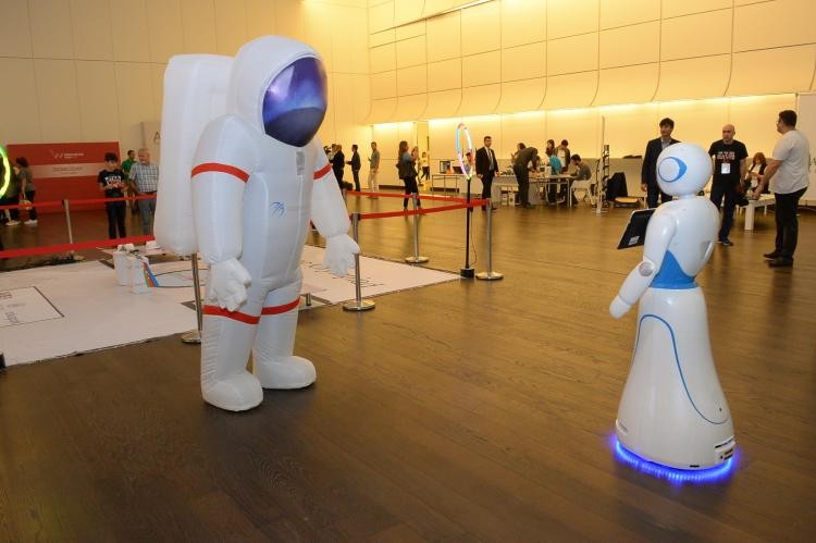 “İnnovasiya həftəsi” çərçivəsində “Roboday” festivalı təşkil edilib - FOTOLAR