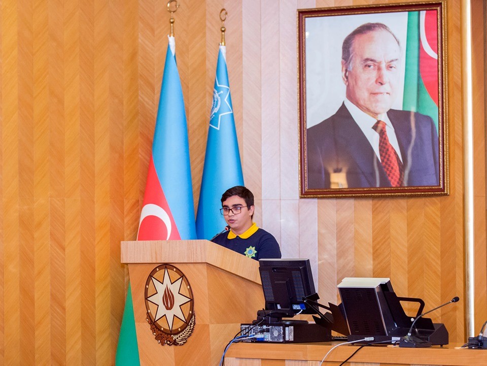 Səfər Mehdiyev "Könüllü gömrükçü"lərlə görüşdü - Foto