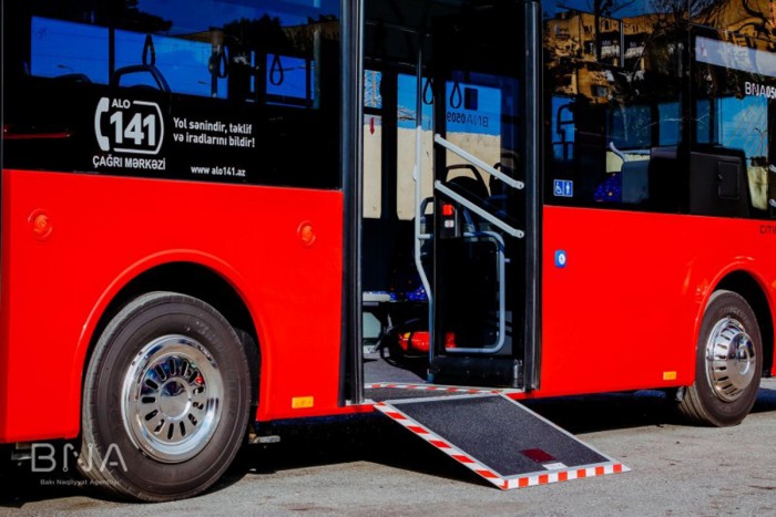 Bakıya gətirilən yeni avtobuslar xəttə buraxıldı - FOTOLAR