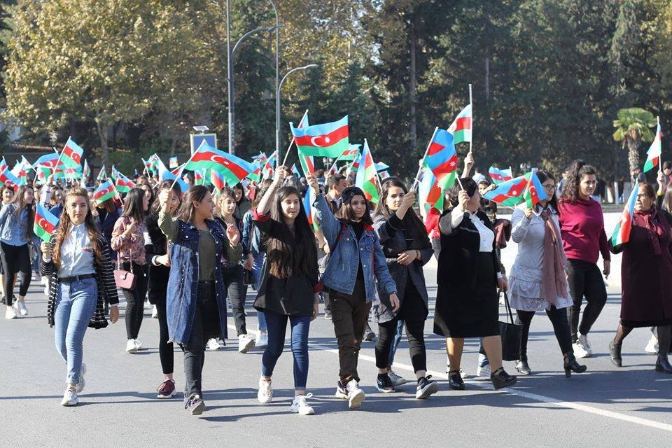 Ağdaşda Bayraq Yürüşü keçirildi - FOTO