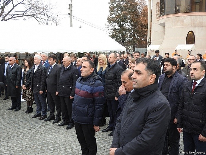 Səfir erməni kilsəsinin yanında bayrağımızı necə dalğalandıra bildi? – (MÜSAHİBƏ)