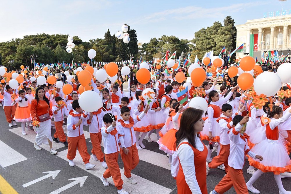 Sumqayıtın 70 illiyi münasibəti ilə tədbir keçirildi - FOTOLAR