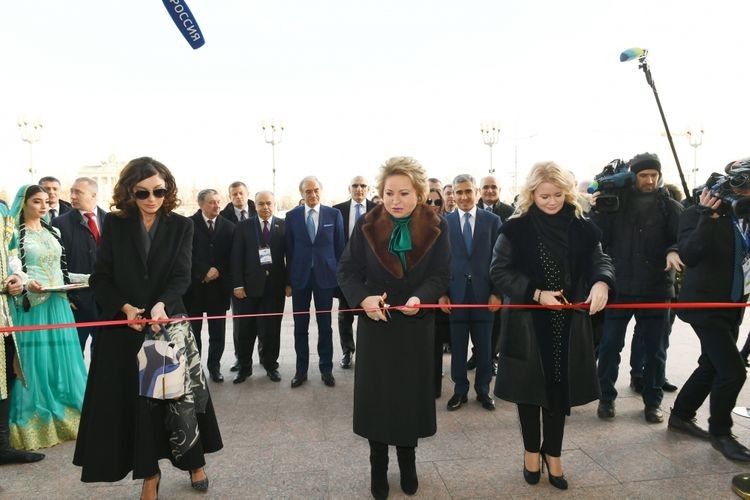 Mehriban Əliyeva “Azərbaycan” pavilyonunun açılışında - FOTOLAR