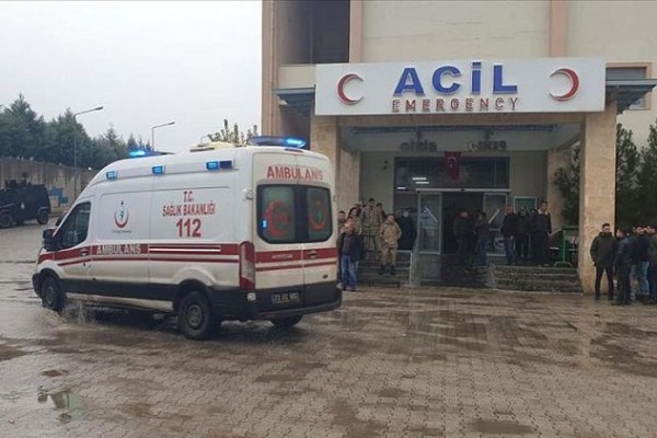 Türkiyədə bomba partladı - 2 nəfər öldü, 7-si yaralandı