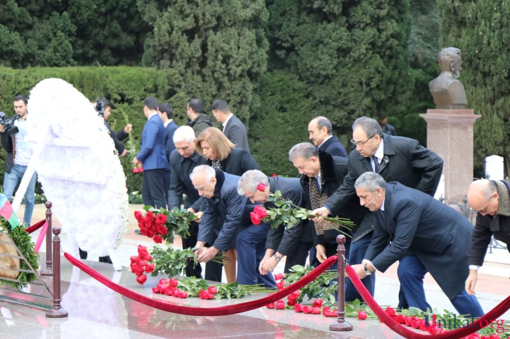 YAP-çılar Fəxri Xiyabana belə gəldilər - FOTOLAR