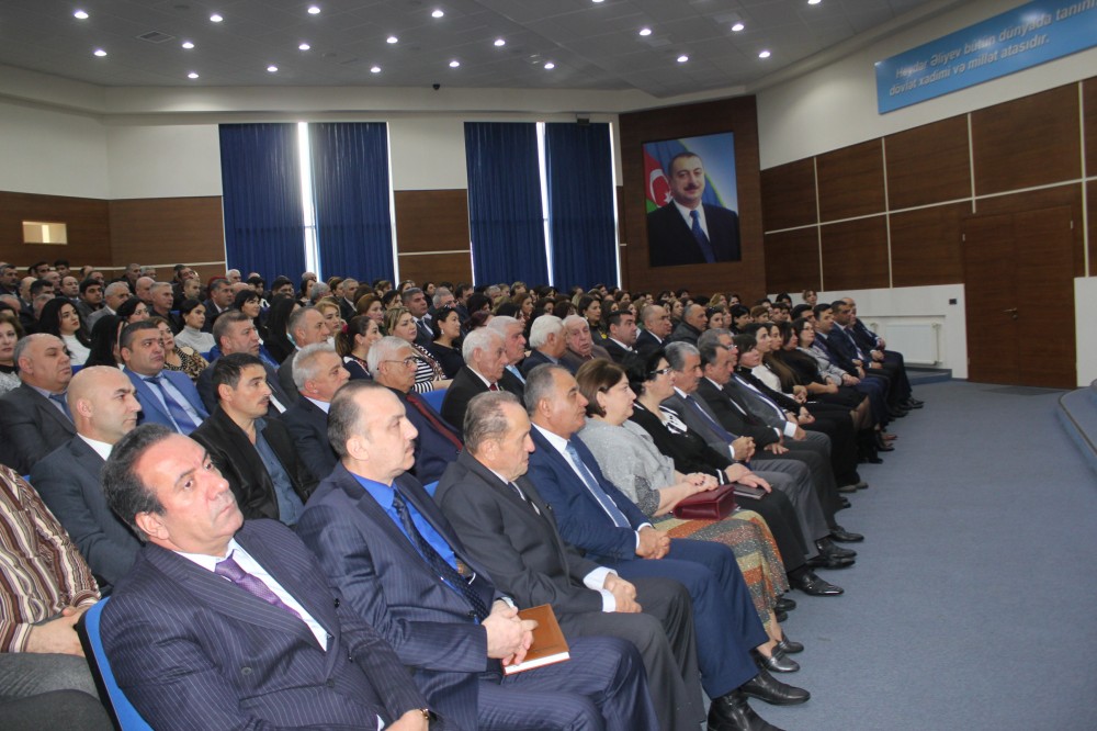 Nizami rayonunda Ulu öndərin anım günü ilə bağlı tədbir keçirildi - FOTOLAR