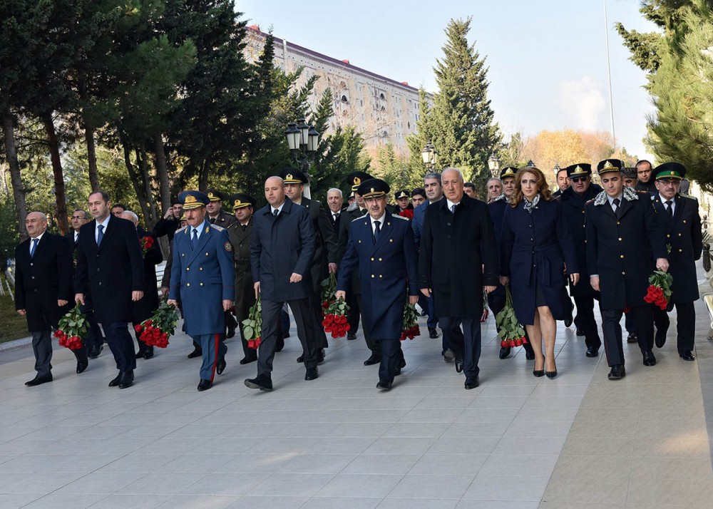 Sumqayıtda Heydər Əliyevin anım mərasimi keçirildi - FOTO