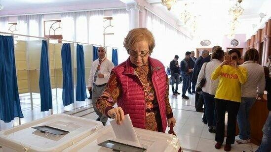 Ramiz Mehdiyevin həyat yoldaşına yeni vəzifə verildi - FOTO