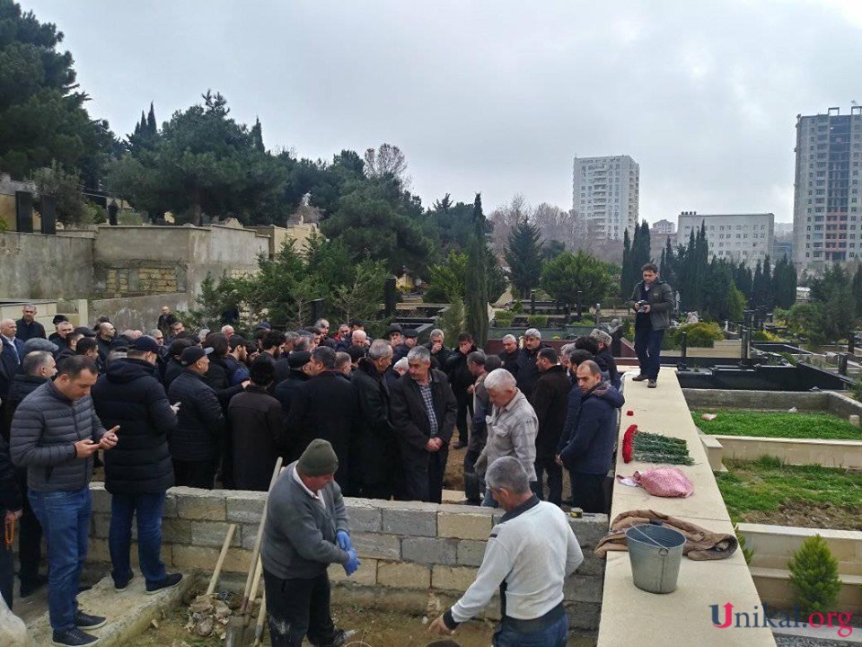 Ziya Məmmədov Aydın Bəşirovun dəfn mərasiminə gəldi - FOTOLAR