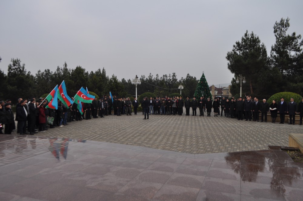 Hacıqabulda çağırışçılar hərbi xidmətə yola salındı - Foto