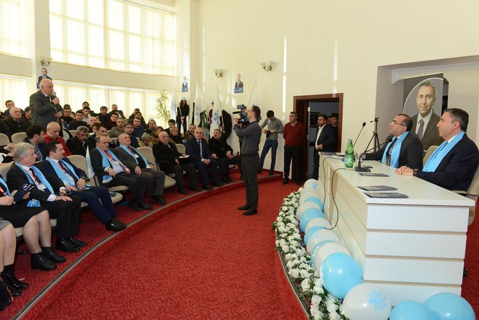 Tahir Mirkişili seçicilərinə hesabat verdi - FOTO