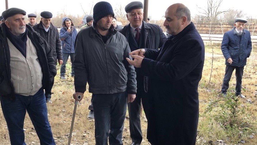 Çingiz Qənizadənin seçicilərlə görüşləri davam edir - FOTO