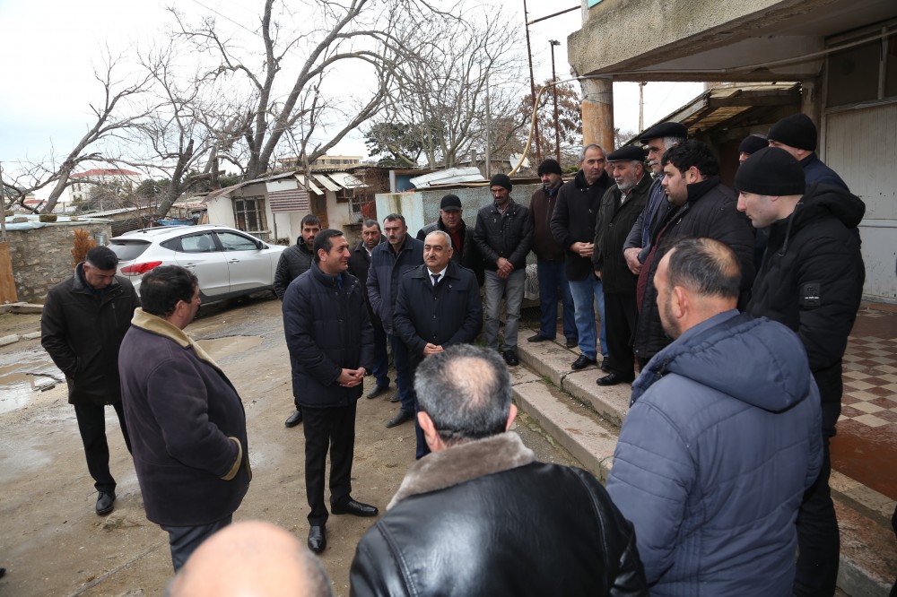 Mahir Abbaszadə şəhid ailələri və məcburi köçkünlərlə görüşüb - FOTOLAR