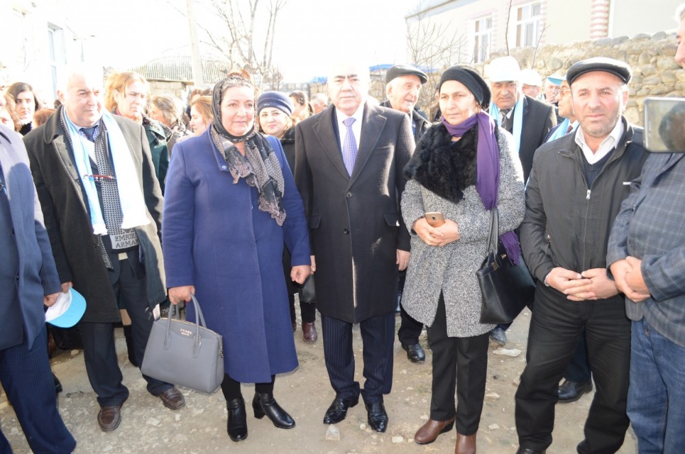 Ağalar Vəliyevin seçicilərlə növbəti görüşü - FOTOLAR