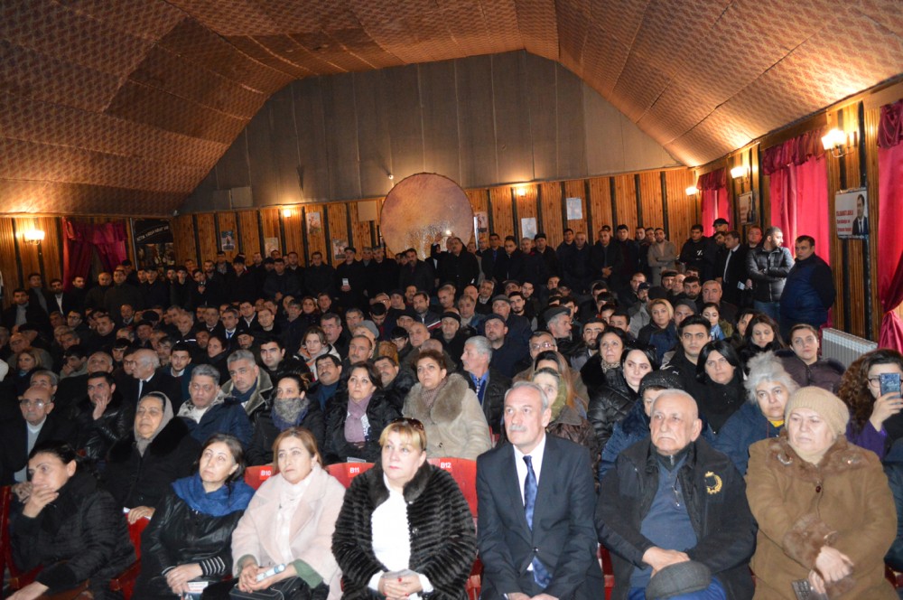 Qüdrət Həsənquliyev seçiciləri ilə izdihamlı görüş keçirdi - FOTOLAR