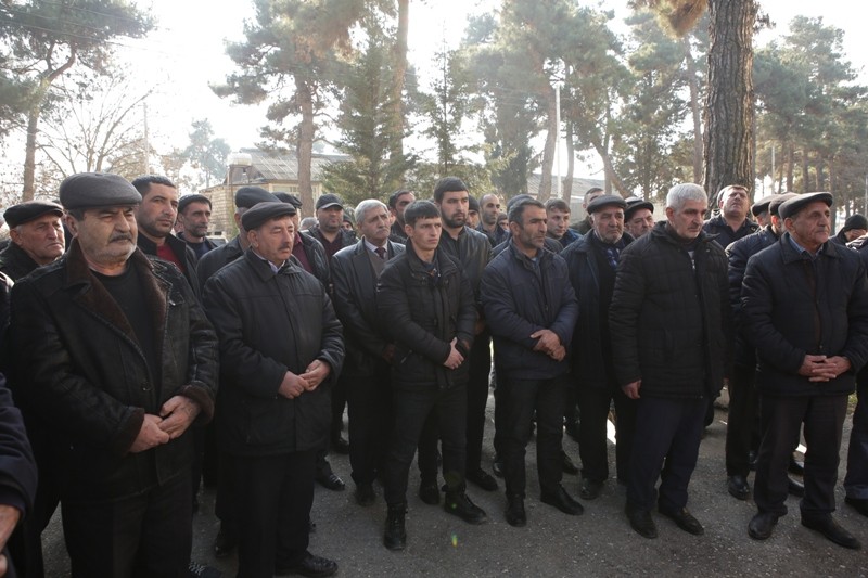 Zeyqəm Hüseynov seçicilərlə görüşlərini davam etdirir -  FOTOLAR