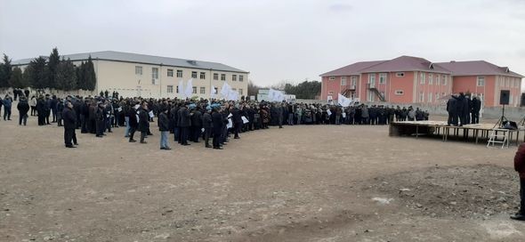 Nizami Səfərov seçiciləri ilə görüşlərini davam etdirir - FOTO