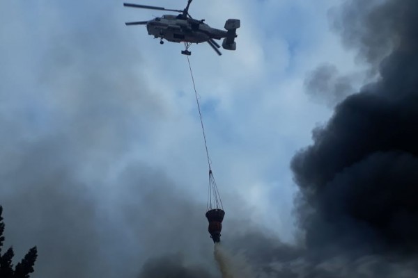 Qubada güclü YANĞIN - Helikopterlər havaya qalxdı