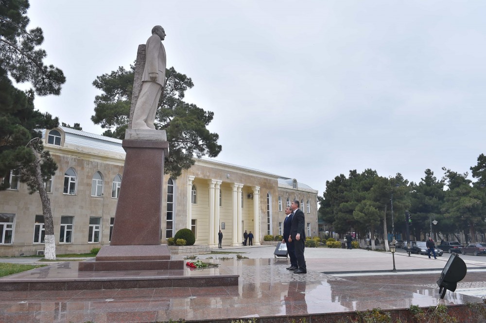 Qorxmaz Hüseynov bu  rayonlarının sakinlərini qəbul edib - FOTO