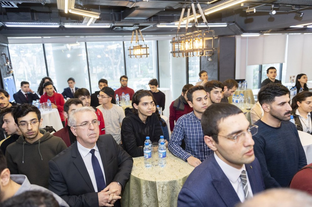 İnam Kərimov onları mükafatlandırdı (Foto)