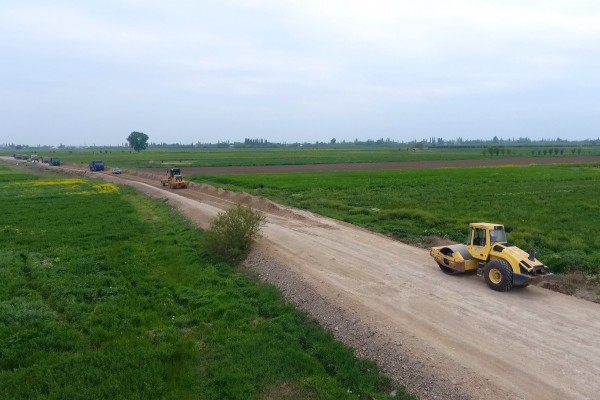 Azərbaycanda cəbhəyanı yollar yenidən qurulur 