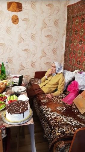 Qaradağ rayon veteranları evlərində ziyarət olundu - FOTOLAR