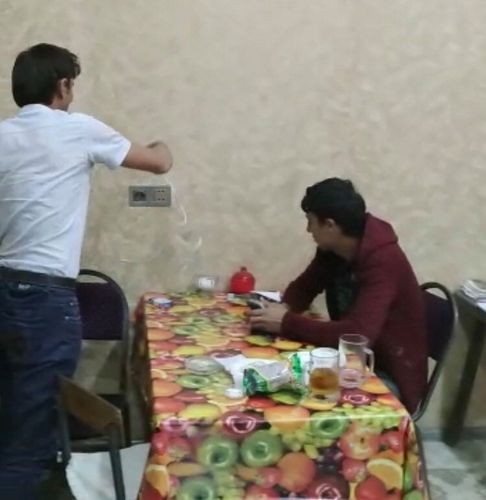 Bakıda karantin rejimini pozan kafe aşkarlandı - FOTOLAR