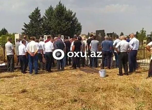 "Dəfndə bu şəkildə toplaşmaq yolverilməzdir” - TƏBİB-dən açıqlama (FOTO)