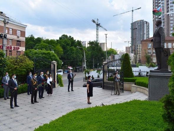 Kiyevdə “Biz hamımız azərbaycanlıyıq!” adlı elmi-praktik konfrans keçirilib – FOTO/VİDEO