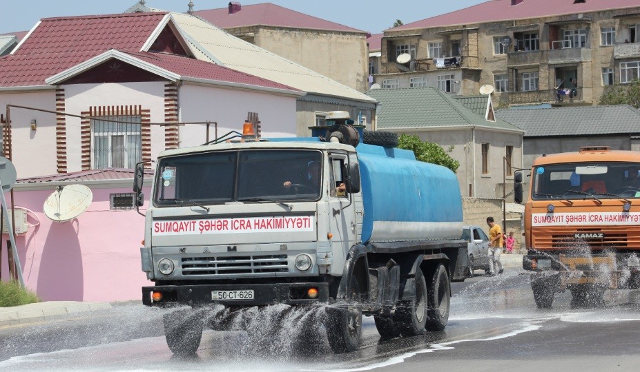 Sumqayıtda dezinfeksiya işləri davam edir - FOTOLAR