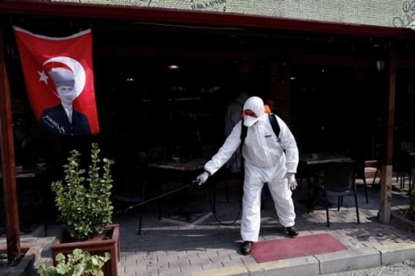 Türkiyədə koronavirusdan daha 19 nəfər ölüb 