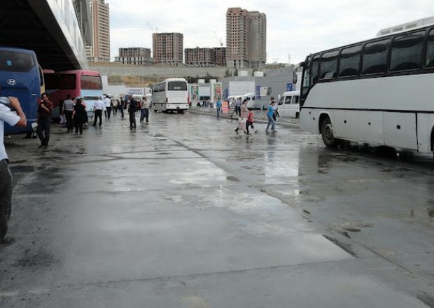 Rayonlara sərnişin daşıyan avtobus sürücülərinin NƏZƏRİNƏ