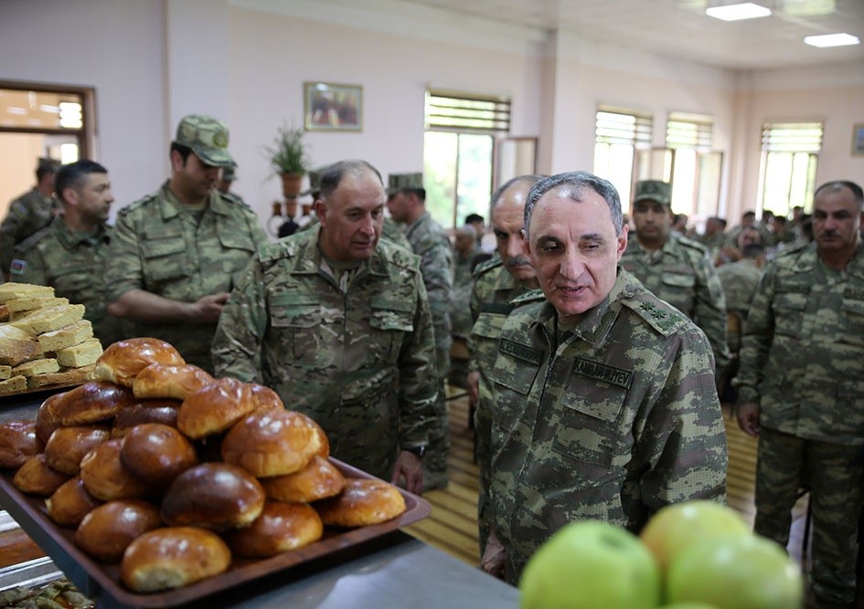 Baş Prokuror və Hərbi Prokuror cəbhəboyu ZONADA (FOTOLAR)