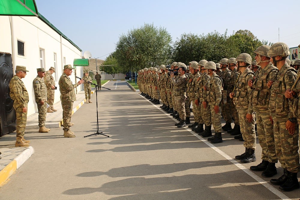 Baş Prokuror və Hərbi Prokuror cəbhəboyu ZONADA (FOTOLAR)