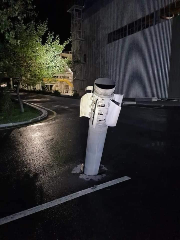 Raketlərdən biri Mingəçevir istilik elektrik stansiyasının qarşısına düşüb - FOTO