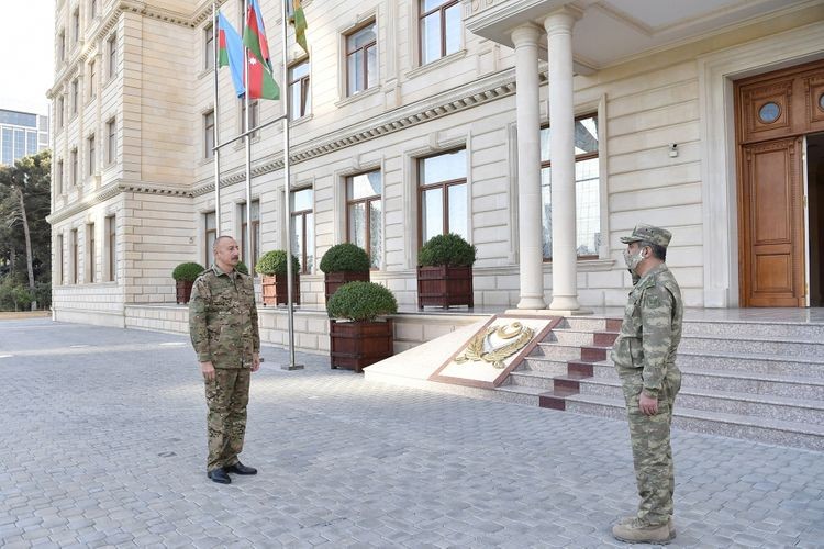 Ali Baş Komandanın rəhbərliyi ilə operativ müşavirə keçirildi - FOTO