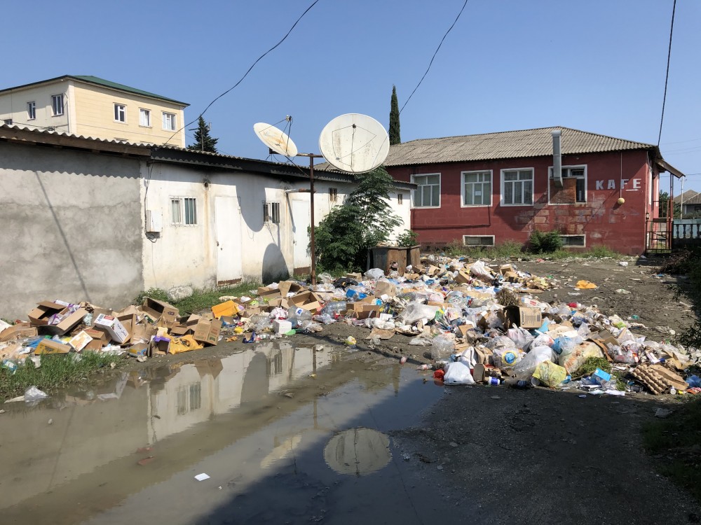 “Eko-Radar” bölməsinə daxil olan şikayət araşdırılıb 