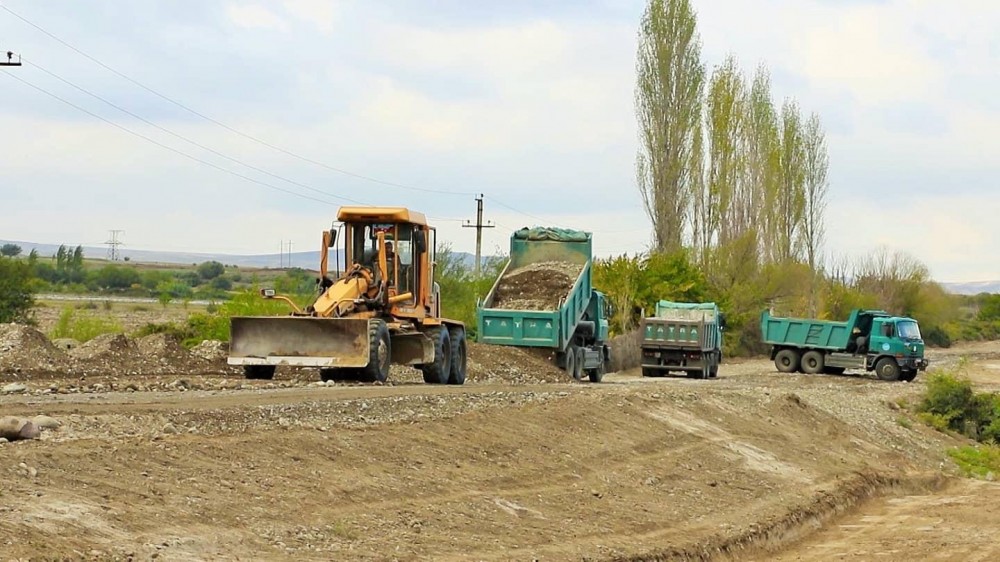 Suqovuşan və Talış kəndlərinə gedən tarixi yollar bərpa olunur - FOTOLAR