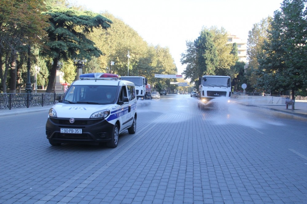 Gəncədə genişmiqyaslı dezinfeksiya işləri aparılıb - FOTO